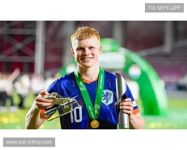 法兰克福冬窗签下五名新援，重构阵容瞄准欧战资格